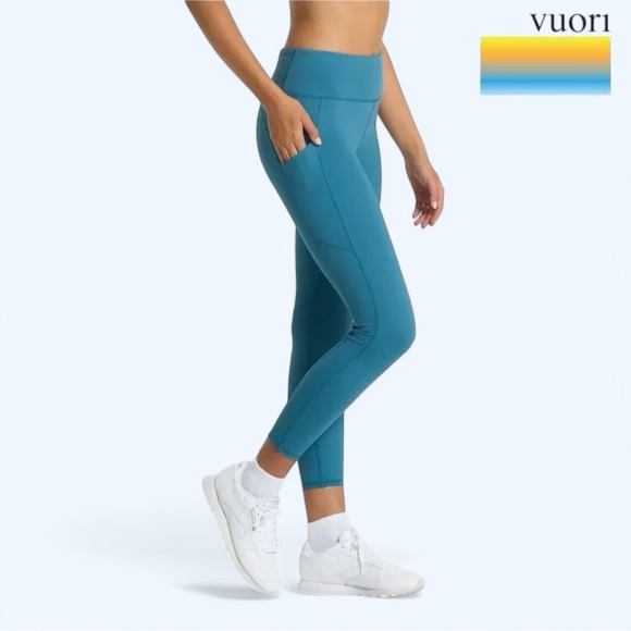 Vuori Stride Women's Legging Like New Condition Rip Tag Dark Luna Teal Small - Picture 1 of 10